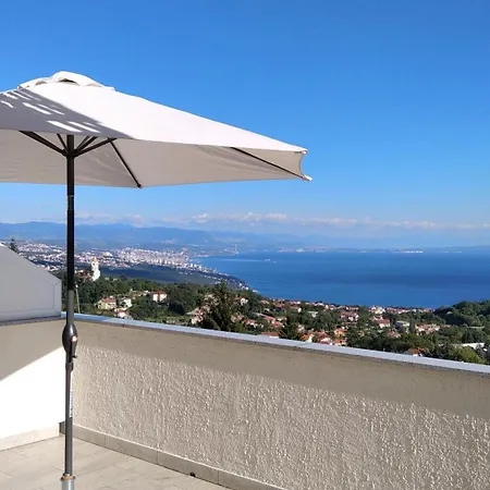 Apartment Zdenka-5 Km From Opatija Rukavac  Room photo