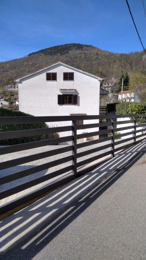 Zdenka-5 Km From Opatija Apartman Rukavac